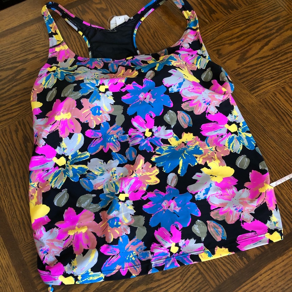 Calypsa tank Swim-top padded cups Size 2x pink Flowers